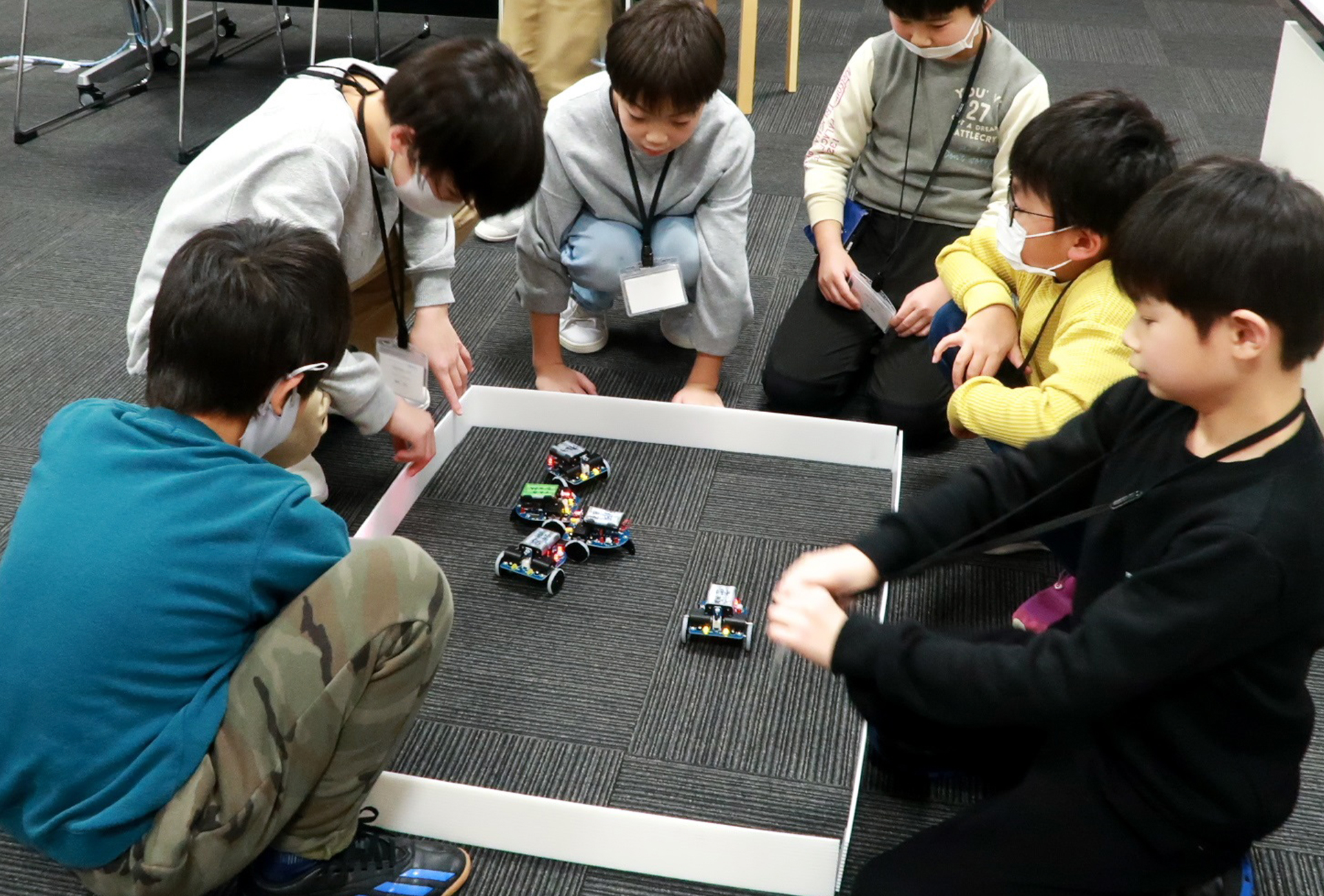 自分で考えながらアボイドカーを制作2